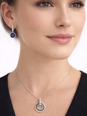 Swarovski Circle Pendant Rhodium Silver Necklace & Blue Crystal Earrings Set NWT